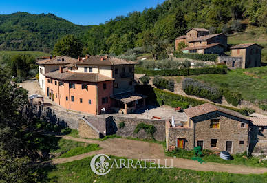 Villa with pool and garden 2