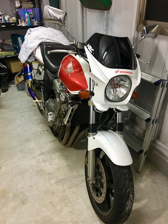 ぺるにゃんさんが投稿したDIY・バイク・HONDA・塗装に関するカスタム事例の投稿画像2枚目
