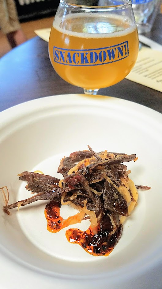 Snackdown 2018 pairing of Noraneko/Stormbreaker brought together XO Beef Jerky with Stormbreaker's When I Froot, I Froot For The... Mango Guava Fruit beer