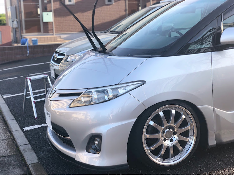 エスティマのエスティマ・洗車・ファミリーカー・月何回洗うねん・カールソンはいいぞぉに関するカスタム事例の投稿画像1枚目