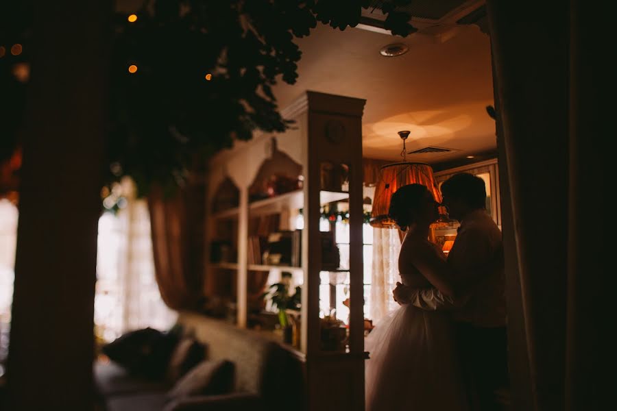 Fotografo di matrimoni Katya Kvasnikova (ikvasnikova). Foto del 13 marzo 2014