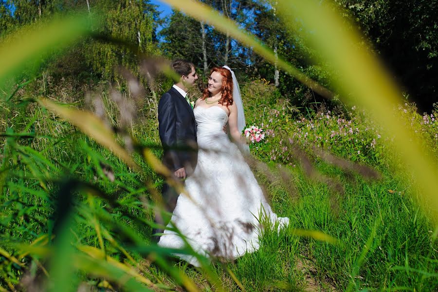 Fotógrafo de casamento Igor Rozhkov (photographer66). Foto de 25 de janeiro 2014