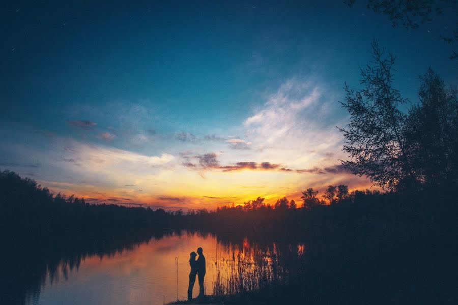 Fotografer pernikahan Stas Novikov (novikov). Foto tanggal 29 Mei 2015