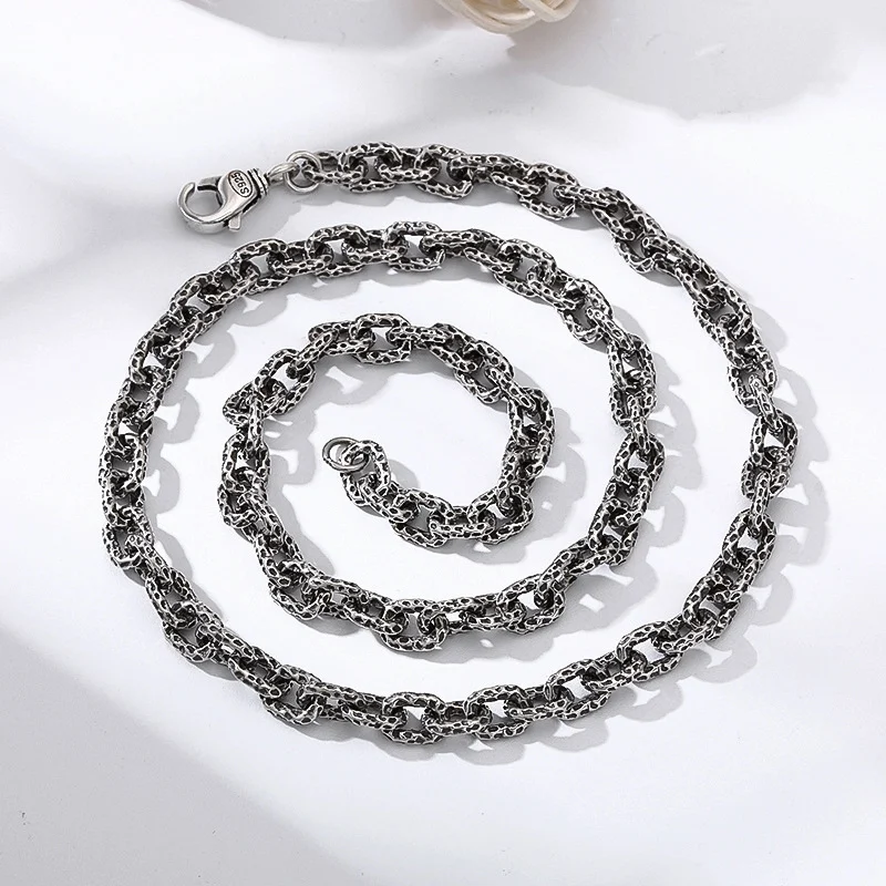 Collier météorite en argent sterling S925 pour homme, motif pierre, épais. Un bijou robuste et élégant pour un look masculin et distinctif.