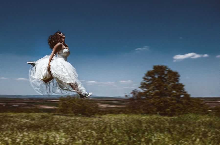 Fotografo di matrimoni Róbert Szegfi (kepzelet). Foto del 4 maggio 2016