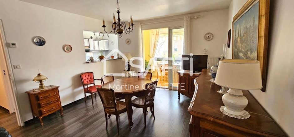 Vente appartement 3 pièces 68 m² à Saint-Cyr-sur-Mer (83270), 339 000 €