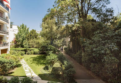 Apartment with terrace 13