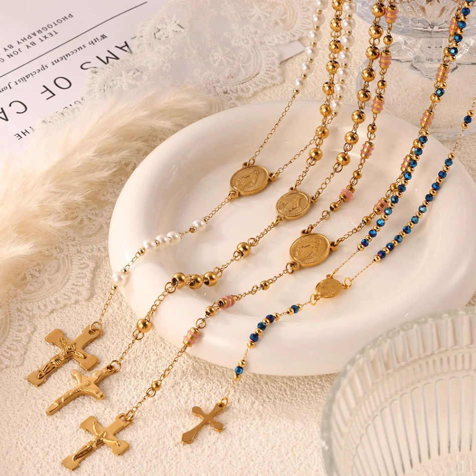 Collier Hip Hop Personnalisé Style Rétro Aloofness Pendentif Croix Gland Acier Titane Plaqué Or Ornement Niche