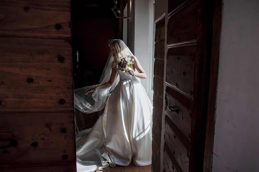 Fotógrafo de casamento Tiziana Nanni (tizianananni). Foto de 21 de outubro 2019