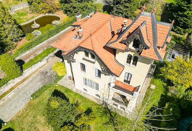 Villa avec terrasse 1