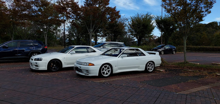 スカイラインのr32・r34・r33・r35・スカイラインに関するカスタム事例の投稿画像1枚目