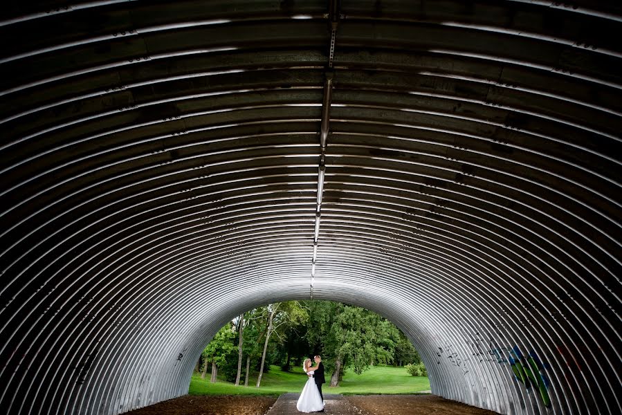 Wedding photographer Slawek Frydryszewski (slawek). Photo of 17 November 2017