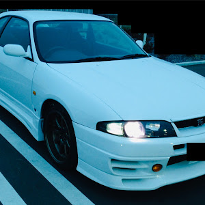 スカイライン GT-R R33