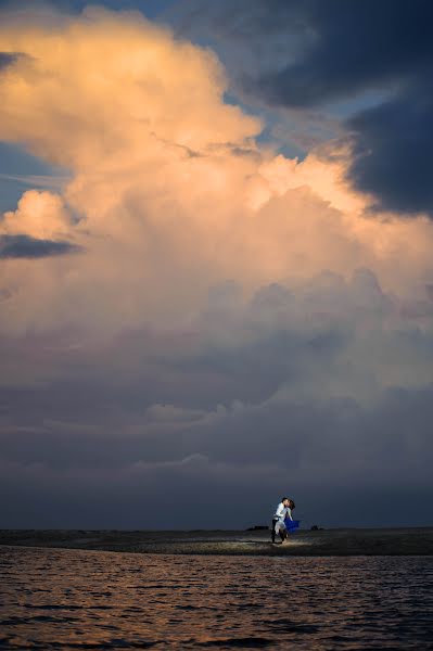 ช่างภาพงานแต่งงาน Eduard Panov (edvard2233) ภาพเมื่อ 14 กันยายน 2018