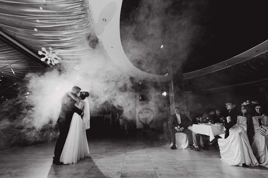 Wedding photographer Dimitri Mykhalaki (mykhalaki). Photo of 31 January 2018