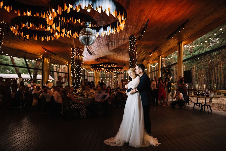 Wedding photographer Irina Frolova (irenlitvin). Photo of 8 November 2019