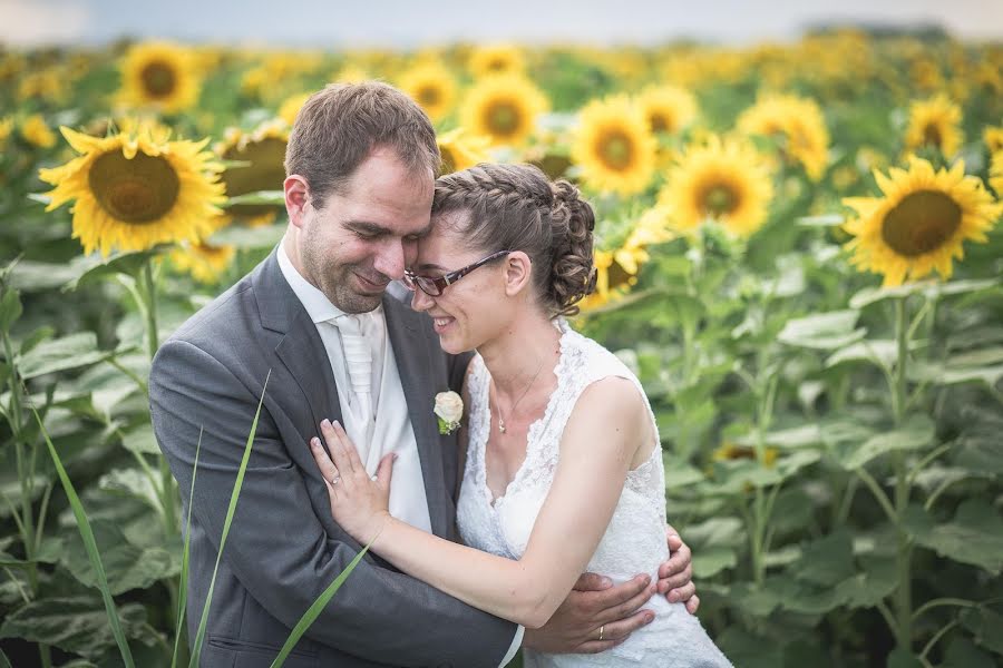 Photographe de mariage Bács Jenő (jencimages). Photo du 17 novembre 2016