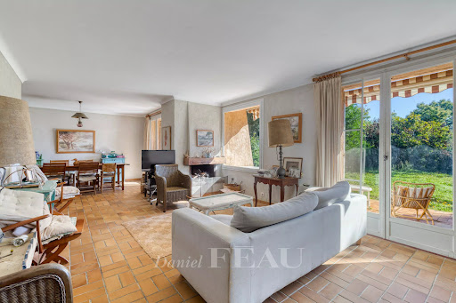 Maison avec piscine en bord de mer 3