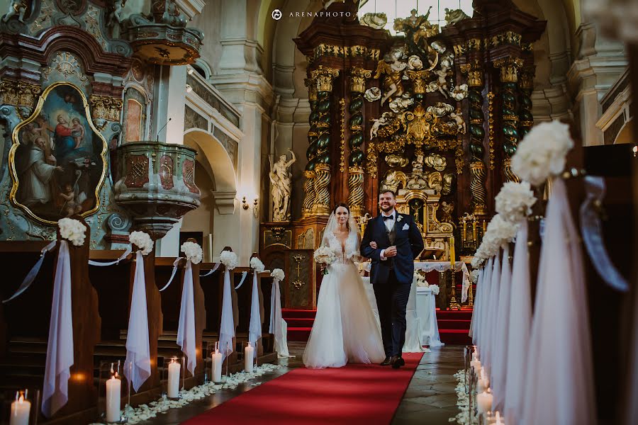 Fotógrafo de bodas Justyna Kędziora (arenaphoto). Foto del 15 de enero 2019