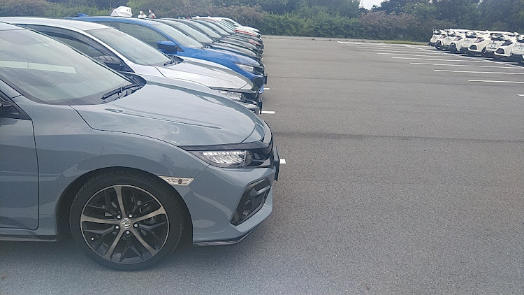 シビックのオフ会・木曽三川公園MT・リミテッドエディション・とりあえずヨシ！・(ФωФ)に関するカスタム事例の投稿画像3枚目