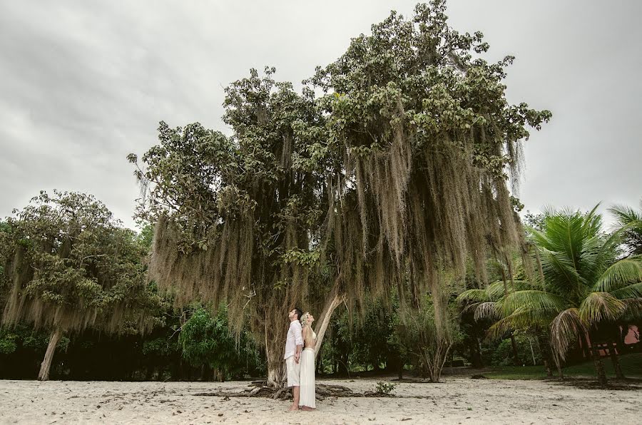 Wedding photographer Carlyle Campos (carlylecampos). Photo of 22 December 2014