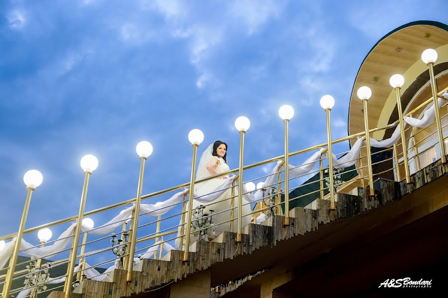 Fotografo di matrimoni Sergey Bondar (aisbondari). Foto del 19 marzo 2015