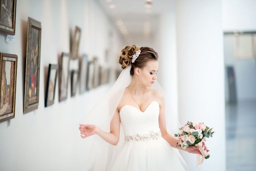 Wedding photographer Lyubov Dodkina (dodkina). Photo of 13 April 2016