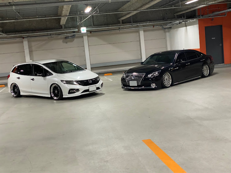 ジェイドのGS450h・マジェスタ・クラウン・86・アコードに関するカスタム事例の投稿画像2枚目