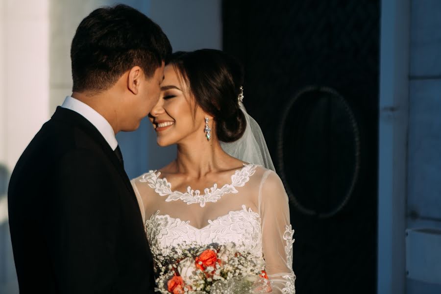 Wedding photographer Suyundyk Balapanov (siko). Photo of 27 March 2018