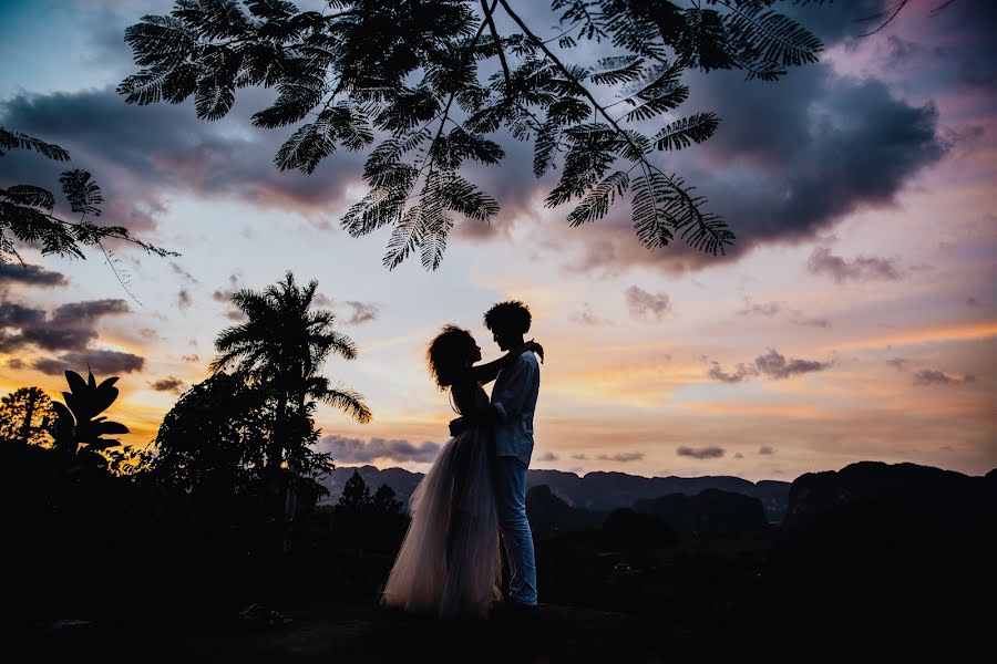 Photographe de mariage Carolina Lux Mosquera (luxstorytellers). Photo du 5 juin 2020