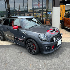 ミニ ハッチバック JCW