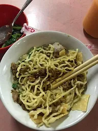 Bakmi DKI photo 8