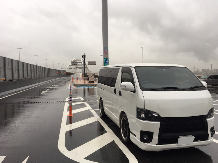 ハイエースバンの二次災害には気をつけて！・大雨・地盤が緩んでる・ポーアイシリーズ最終回（笑）・ネタギレに関するカスタム事例の投稿画像1枚目