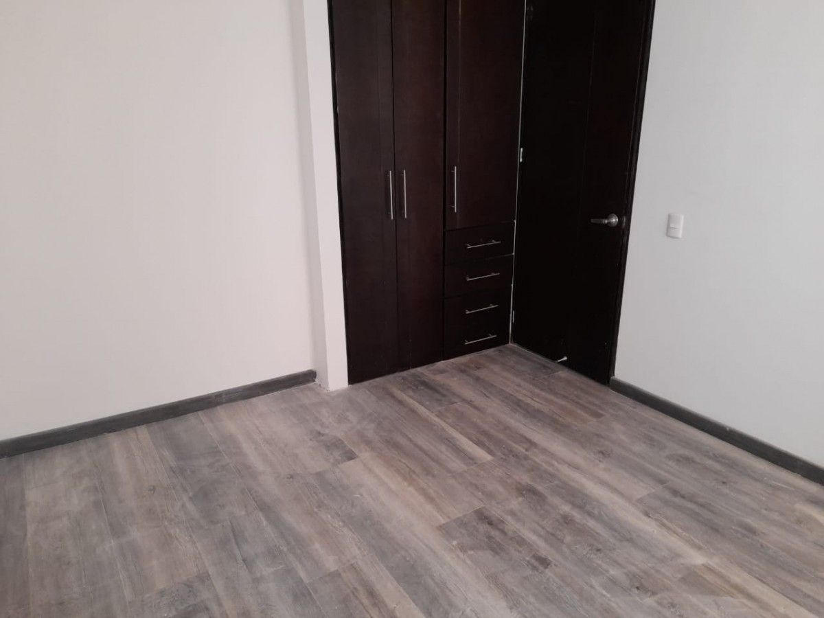 Apartamento En Venta - Santa Paula, Bogota