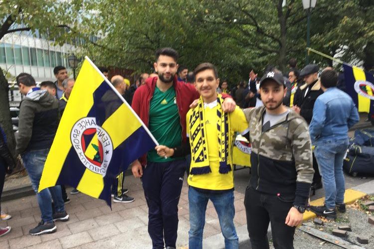 Les supporters turcs sont confiants: "Les joueurs du Fener sont une classe au-dessus"