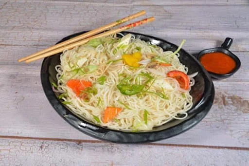 Hakka Noodles