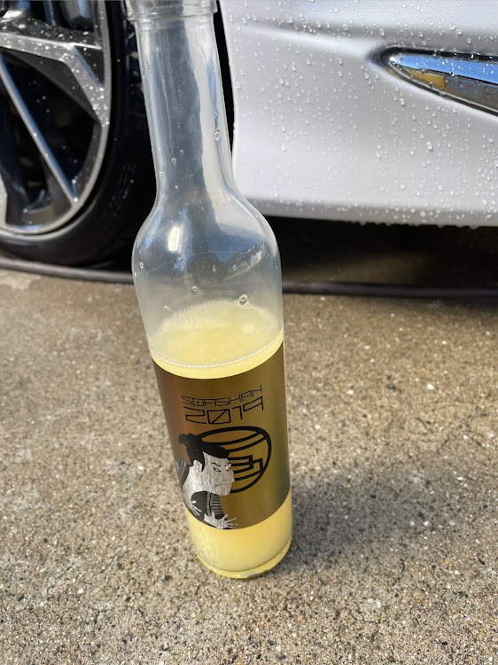 カローラスポーツのスパシャン2019・ワイパーブレード交換・ホイール明日到着・いつもイイネ&コメントありがとうございます🙇‍♂️・洗車に関するカスタム事例の投稿画像1枚目