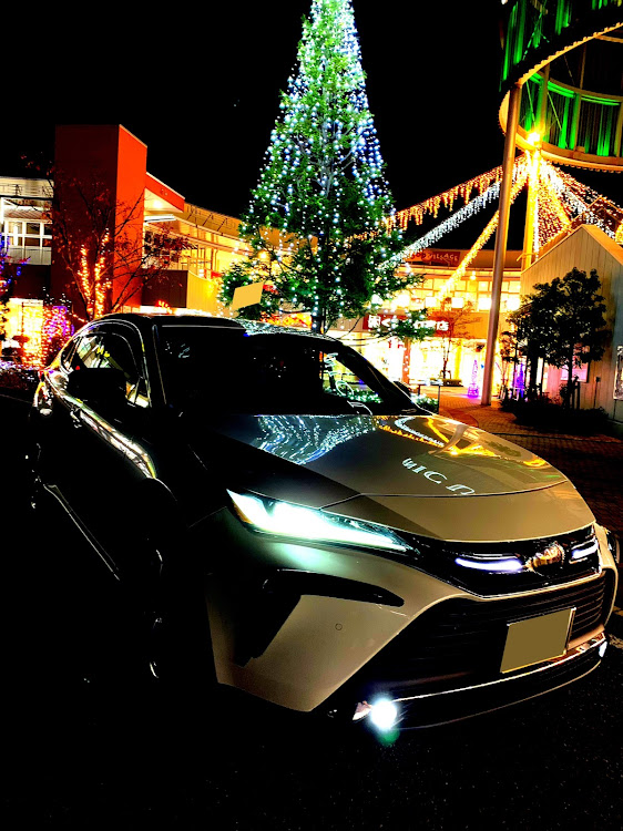 ハリアーのハリアー乗りは良い人ばかり・ハリアー女子・イルミネーションと愛車・2022ベストショット・12月にエントリーしますに関するカスタム事例の投稿画像3枚目