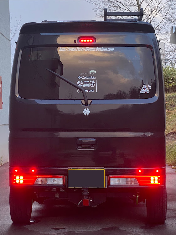 エブリイワゴンの車でつながる縁・自己満足の世界・LEDランプ類・真似っこ〰️に関するカスタム事例の投稿画像5枚目