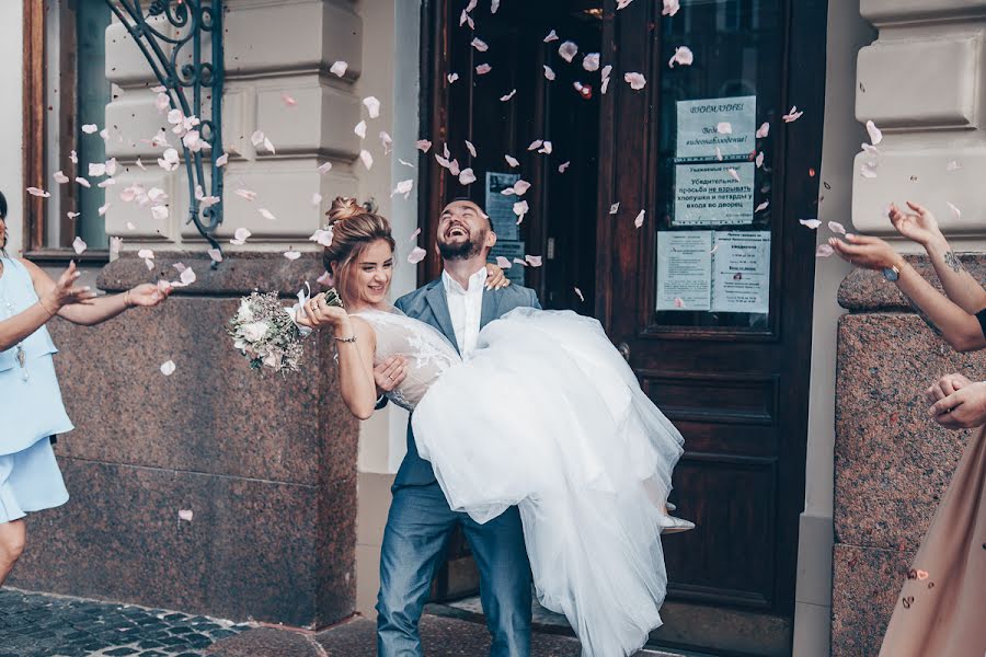 Fotógrafo de bodas Marta Yakovleva (yamarta). Foto del 27 de septiembre 2018