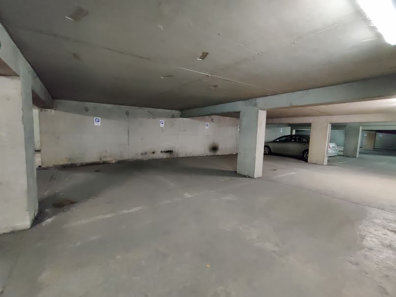 Location  parking   à Trappes (78190), 47 €