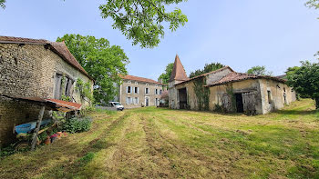 maison à Chalais (16)