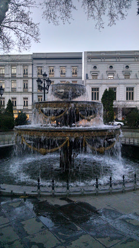 Fountain on Freedom Square