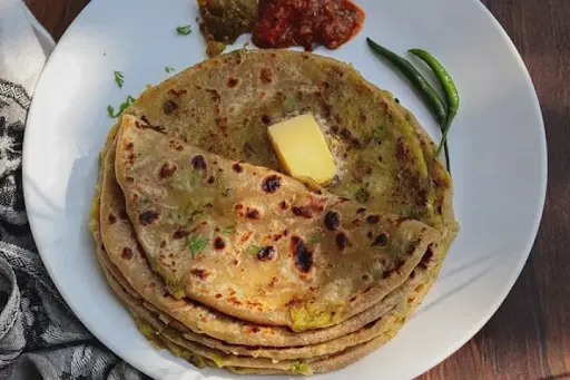 Olive Oil Chicken Keema Paratha