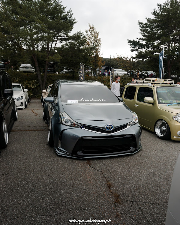 プリウスαのV-STAR  GP・ドレコン・部門１位・プチリメイク・プリウスα全国オフで会いましょうに関するカスタム事例の投稿画像3枚目