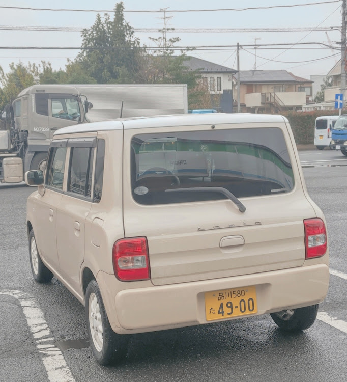 Yellow Fox 改 MTGM86さんが投稿したラパン・代車でドライブ・車が好きな人と繋がりたいに関するカスタム事例の投稿画像1枚目