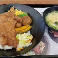 梁社漢排骨飯