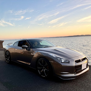 NISSAN GT-R R35