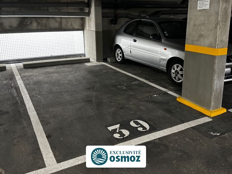 Vente parking  13 m² à La Rochelle (17000), 23 000 €