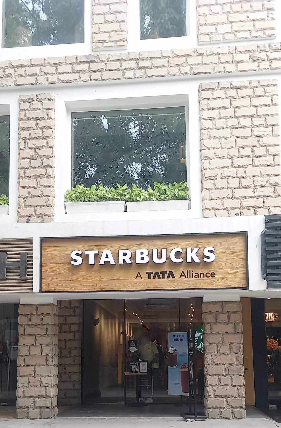 Starbucks India on X: It's healthy and it's yummy! Our new range